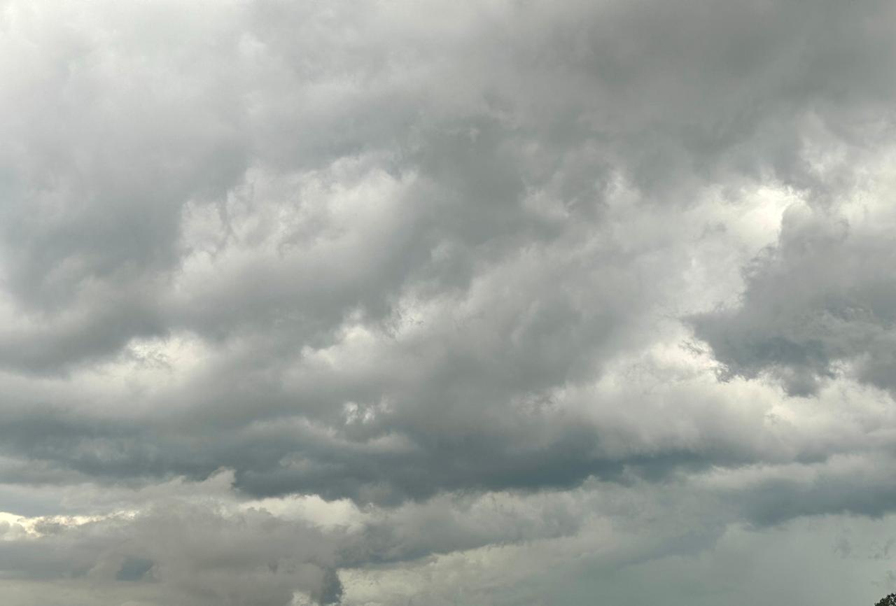 Semana começa com chuva e temperaturas mais amenas em Mogi das Cruzes e Guararema