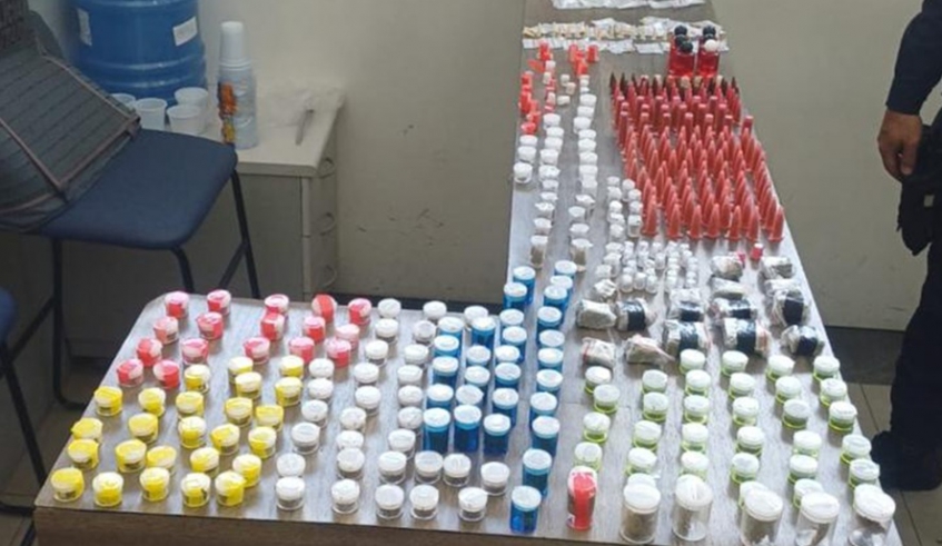 GCM de Mogi prende três suspeitos e apreende quase 900 porções de drogas em diferentes bairros