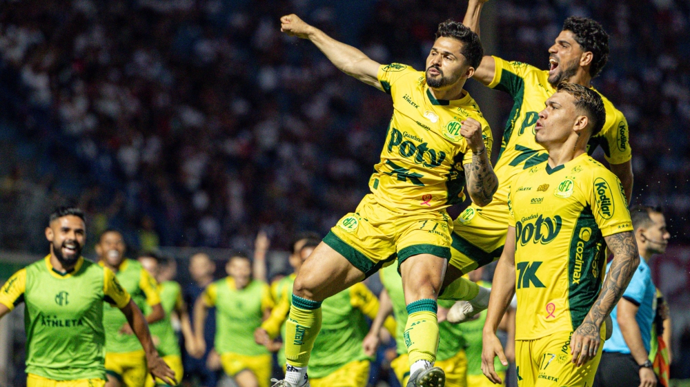 Flamengo vacila, Palmeiras empaca e Mirassol faz história